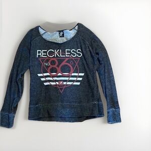 Women's Young and Reckless pullover Crew neck Sweatshirt Size Large.